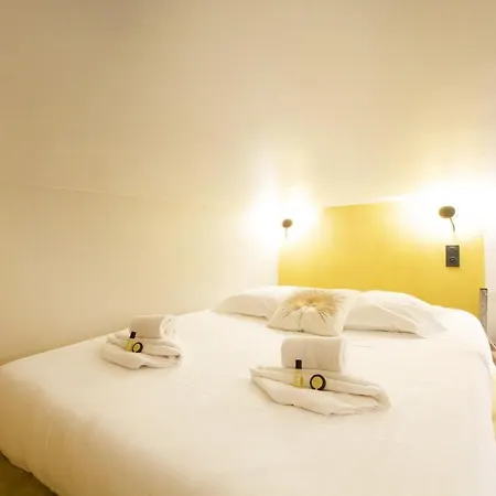 Guestready - Modern & Design Flat 4P -In The Heart Of Le Marais * Parigi